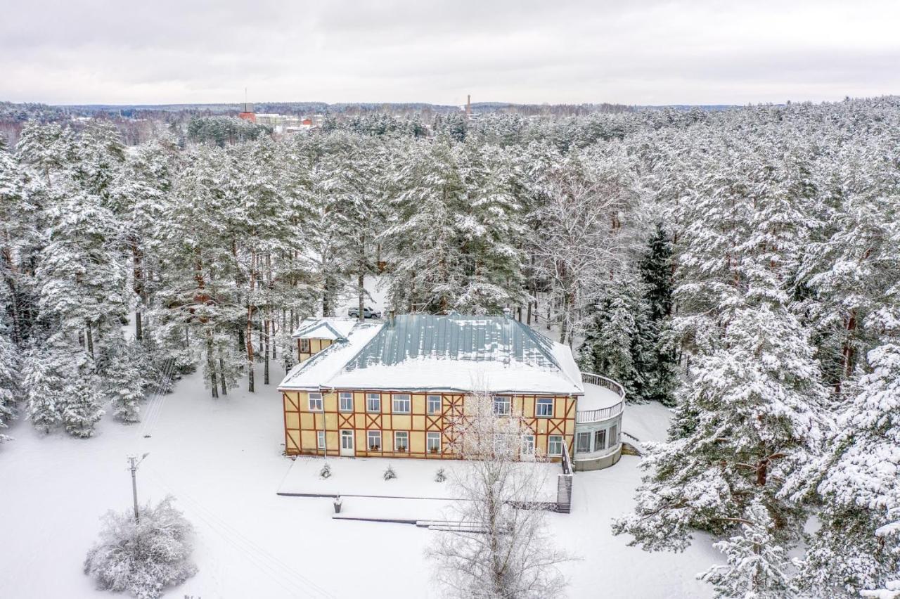 Verevi Motel Елва Екстериор снимка