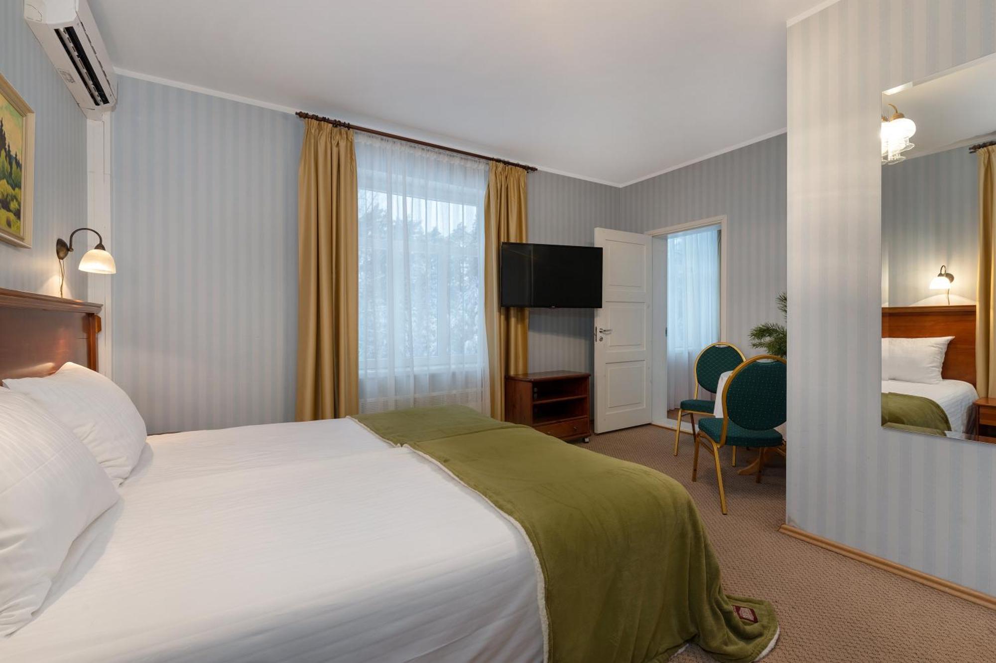 Verevi Motel Елва Стая снимка